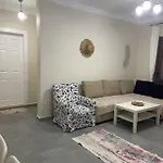 Appartement 2-bedroom Flat With A Private Swimming Pool