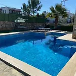 2-bedroom Flat With A Private Swimming Pool Appartement Bodrum