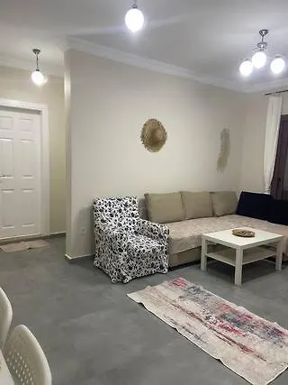 Apartment 2-bedroom Flat With A Private Swimming Pool