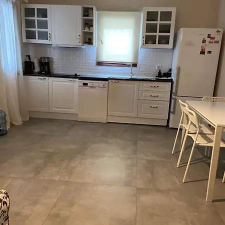 2-bedroom Flat With A Private Swimming Pool شقة بودروم