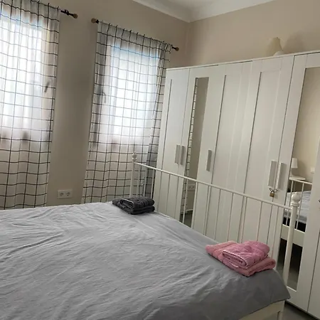 2-bedroom Flat With A Private Swimming Pool شقة